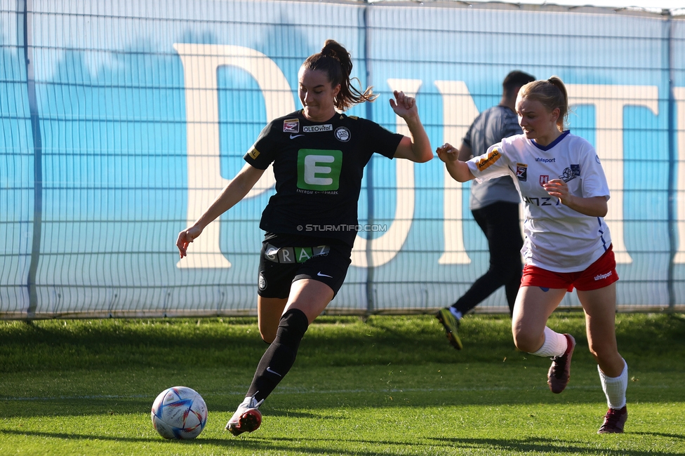 Sturm Damen - Blau Weiss Linz
OEFB Frauen Bundesliga, 6. Runde, SK Sturm Graz Damen - FC Blau Weiss Linz Union Kleinmuenchen, Trainingszentrum Messendorf, 14.10.2023. 

Foto zeigt Linda Mittermair (Sturm Damen)
