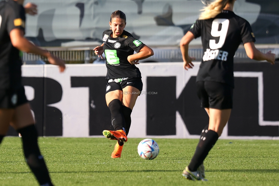 Sturm Damen - Blau Weiss Linz
OEFB Frauen Bundesliga, 6. Runde, SK Sturm Graz Damen - FC Blau Weiss Linz Union Kleinmuenchen, Trainingszentrum Messendorf, 14.10.2023. 

Foto zeigt Ruzika Krajinovic (Sturm Damen)
