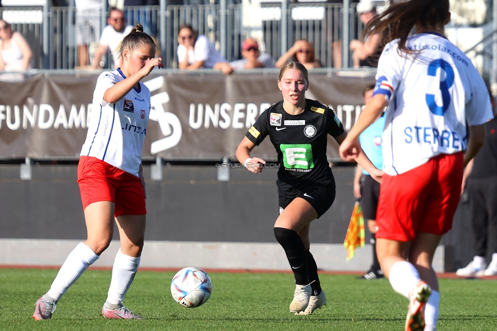 Sturm Damen - Blau Weiss Linz
OEFB Frauen Bundesliga, 6. Runde, SK Sturm Graz Damen - FC Blau Weiss Linz Union Kleinmuenchen, Trainingszentrum Messendorf, 14.10.2023. 

Foto zeigt Anna Wirnsberger (Sturm Damen)
