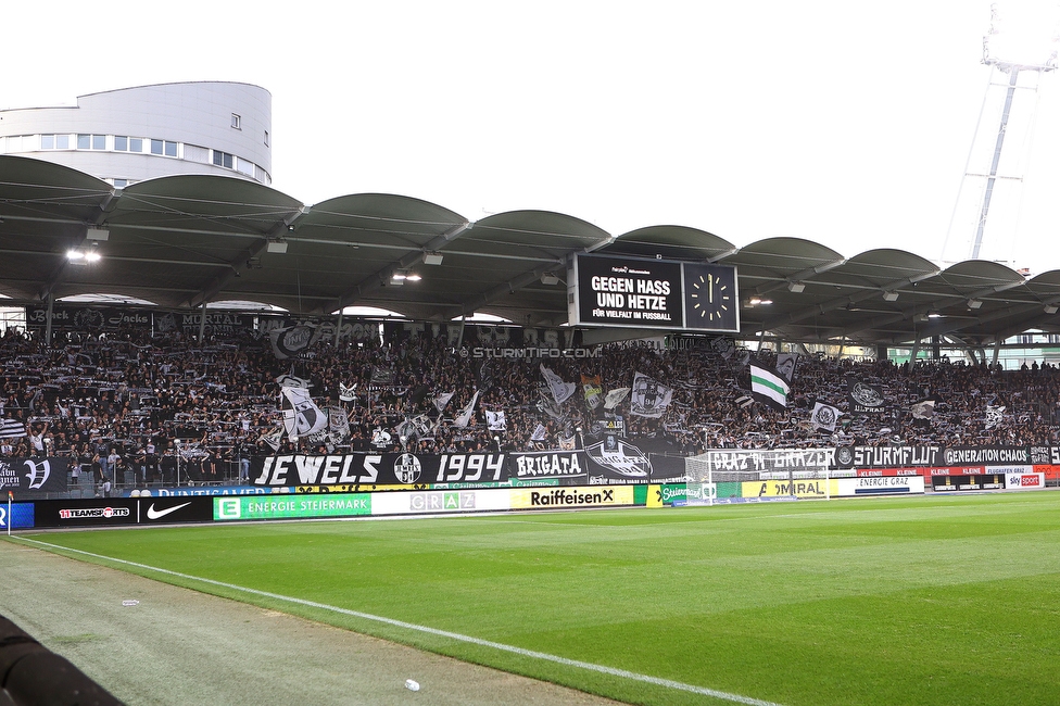 Sturm Graz - Hartberg
Oesterreichische Fussball Bundesliga, 11. Runde, SK Sturm Graz - TSV Hartberg, Stadion Liebenau Graz, 21.10.2023. 

Foto zeigt Fans von Sturm
Schlüsselwörter: schals