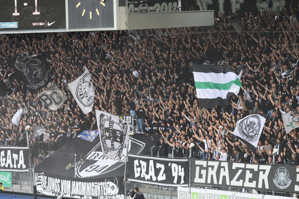 Sturm Graz - Hartberg
Oesterreichische Fussball Bundesliga, 11. Runde, SK Sturm Graz - TSV Hartberg,  Stadion Liebenau Graz, 21.10.2023. 

Foto zeigt Fans von Sturm
Schlüsselwörter: brigata