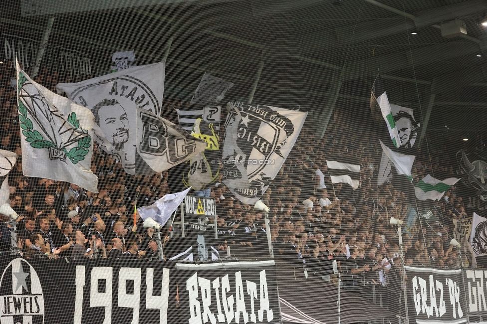 Sturm Graz - Hartberg
Oesterreichische Fussball Bundesliga, 11. Runde, SK Sturm Graz - TSV Hartberg,  Stadion Liebenau Graz, 21.10.2023. 

Foto zeigt Fans von Sturm
