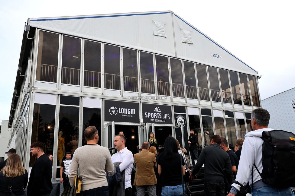 Sturm Graz - Hartberg
Oesterreichische Fussball Bundesliga, 11. Runde, SK Sturm Graz - TSV Hartberg,  Stadion Liebenau Graz, 21.10.2023. 

Foto zeigt die Eroeffnung der Sturm Sportsbar
