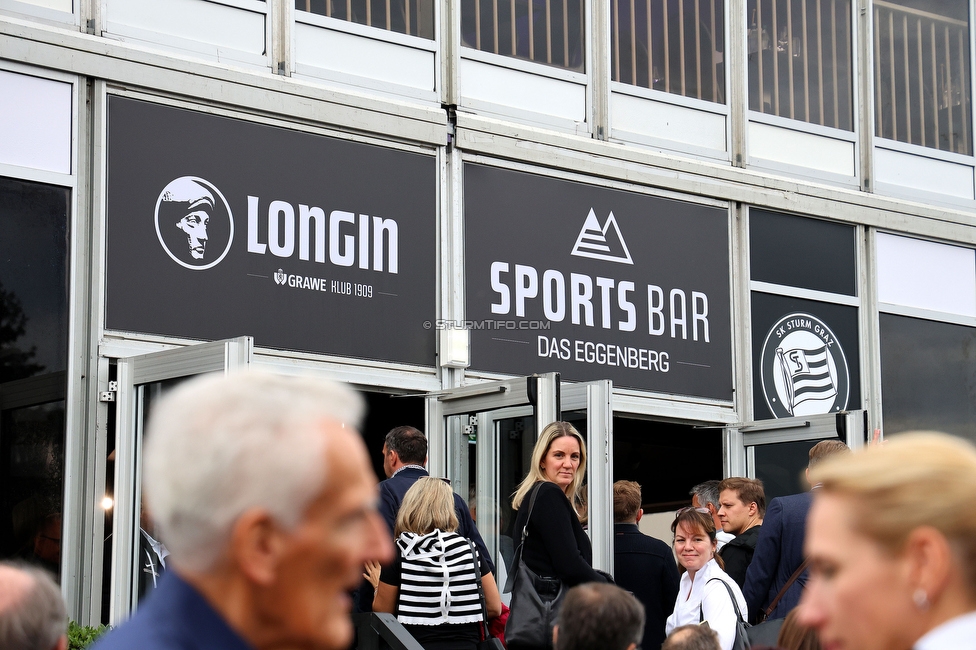 Sturm Graz - Hartberg
Oesterreichische Fussball Bundesliga, 11. Runde, SK Sturm Graz - TSV Hartberg,  Stadion Liebenau Graz, 21.10.2023. 

Foto zeigt die Eroeffnung der Sturm Sportsbar
