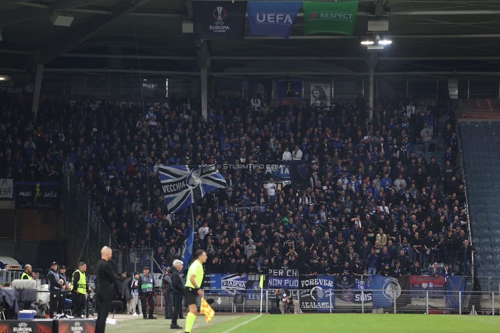 Sturm Graz - Atalanta
UEFA Europa League Gruppenphase 3. Spieltag, SK Sturm Graz - Atalanta Bergamo, Stadion Liebenau Graz, 26.10.2023. 

Foto zeigt Fans von Atalanta
