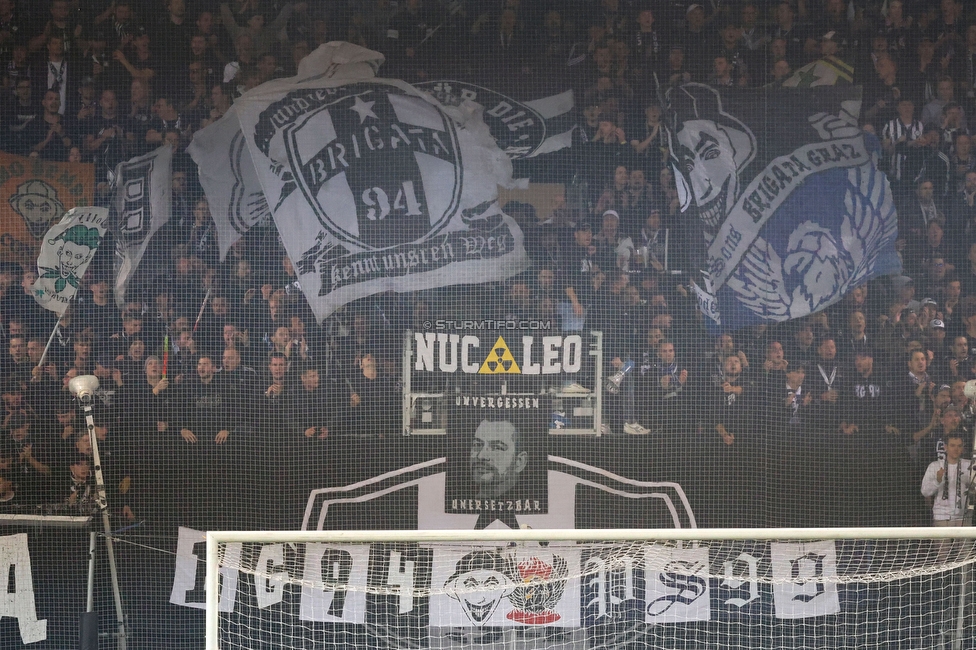 Sturm Graz - Atalanta
UEFA Europa League Gruppenphase 3. Spieltag, SK Sturm Graz - Atalanta Bergamo, Stadion Liebenau Graz, 26.10.2023. 

Foto zeigt Fans von Sturm
Schlüsselwörter: brigata