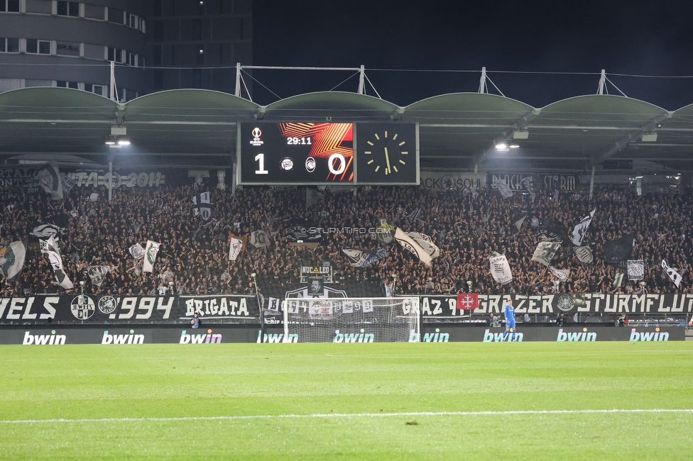 Sturm Graz - Atalanta
UEFA Europa League Gruppenphase 3. Spieltag, SK Sturm Graz - Atalanta Bergamo, Stadion Liebenau Graz, 26.10.2023. 

Foto zeigt Fans von Sturm
