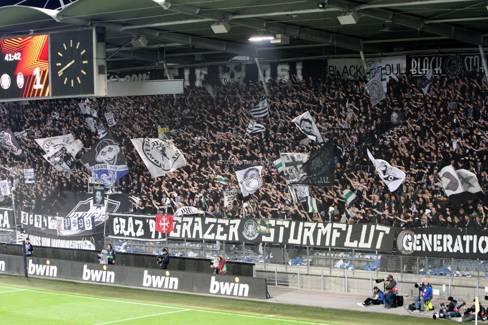 Sturm Graz - Atalanta
UEFA Europa League Gruppenphase 3. Spieltag, SK Sturm Graz - Atalanta Bergamo, Stadion Liebenau Graz, 26.10.2023. 

Foto zeigt Fans von Sturm
Schlüsselwörter: sturmflut