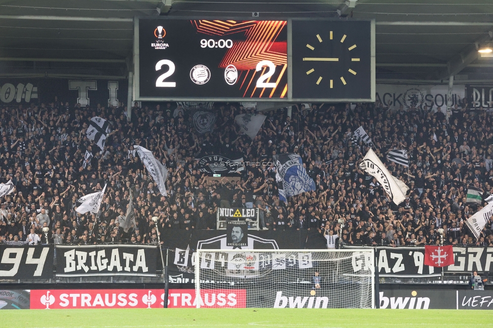 Sturm Graz - Atalanta
UEFA Europa League Gruppenphase 3. Spieltag, SK Sturm Graz - Atalanta Bergamo, Stadion Liebenau Graz, 26.10.2023. 

Foto zeigt Fans von Sturm
