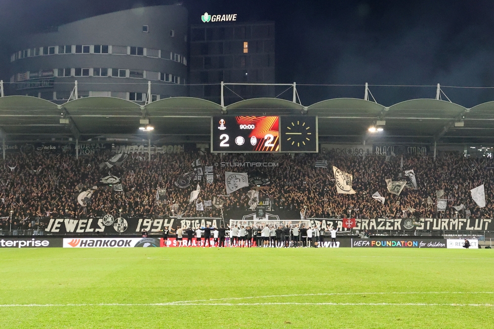 Sturm Graz - Atalanta
UEFA Europa League Gruppenphase 3. Spieltag, SK Sturm Graz - Atalanta Bergamo, Stadion Liebenau Graz, 26.10.2023. 

Foto zeigt Fans von Sturm
