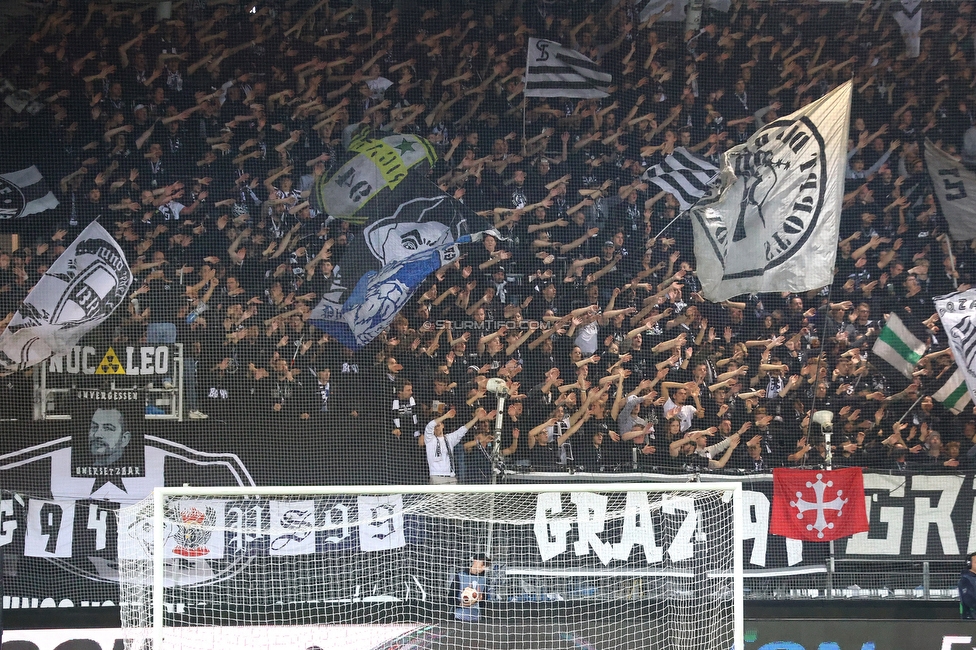 Sturm Graz - Atalanta
UEFA Europa League Gruppenphase 3. Spieltag, SK Sturm Graz - Atalanta Bergamo, Stadion Liebenau Graz, 26.10.2023. 

Foto zeigt Fans von Sturm
