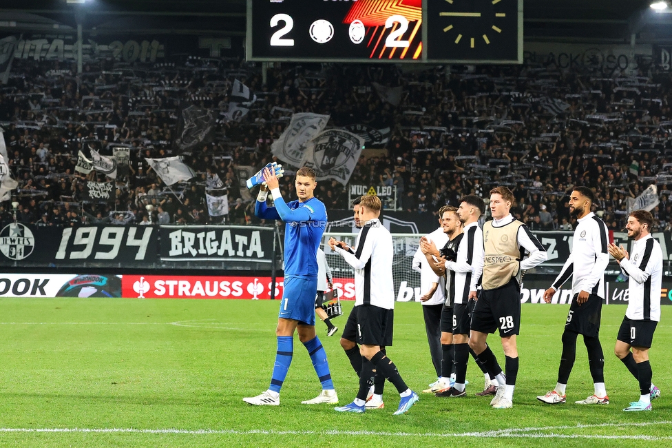 Sturm Graz - Atalanta
UEFA Europa League Gruppenphase 3. Spieltag, SK Sturm Graz - Atalanta Bergamo, Stadion Liebenau Graz, 26.10.2023. 

Foto zeigt die Mannschaft von Sturm und Fans von Sturm
