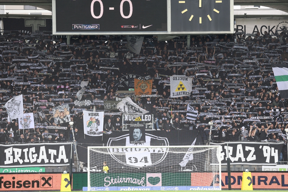 Sturm Graz - Austria Wien
Oesterreichische Fussball Bundesliga, 12. Runde, SK Sturm Graz - FK Austria Wien,  Stadion Liebenau Graz, 29.10.2023. 

Foto zeigt Fans von Sturm
Schlüsselwörter: schals brigata