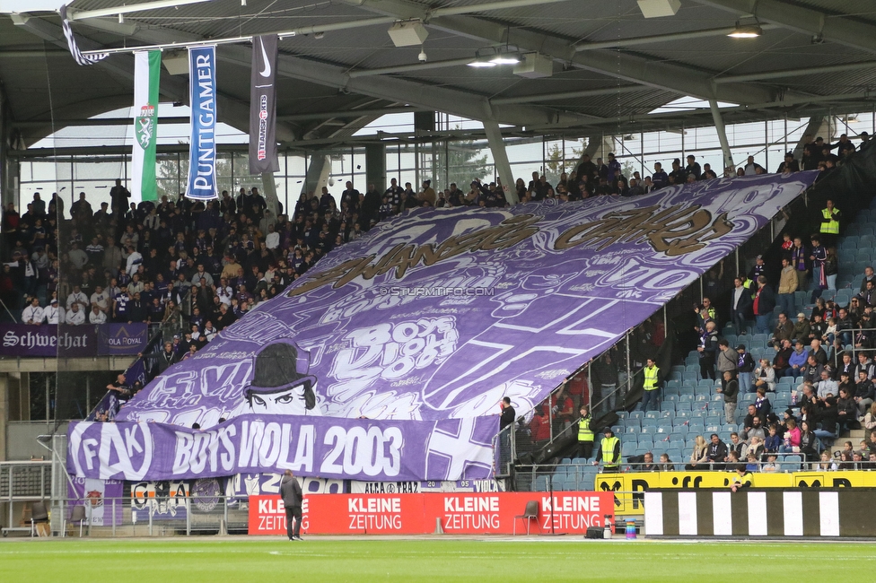 Sturm Graz - Austria Wien
Oesterreichische Fussball Bundesliga, 12. Runde, SK Sturm Graz - FK Austria Wien,  Stadion Liebenau Graz, 29.10.2023. 

Foto zeigt Fans von Austria Wien mit einer Choreografie
