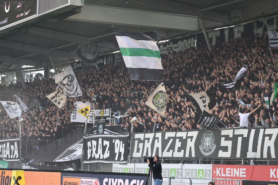 Sturm Graz - Austria Wien
Oesterreichische Fussball Bundesliga, 12. Runde, SK Sturm Graz - FK Austria Wien,  Stadion Liebenau Graz, 29.10.2023. 

Foto zeigt Fans von Sturm
