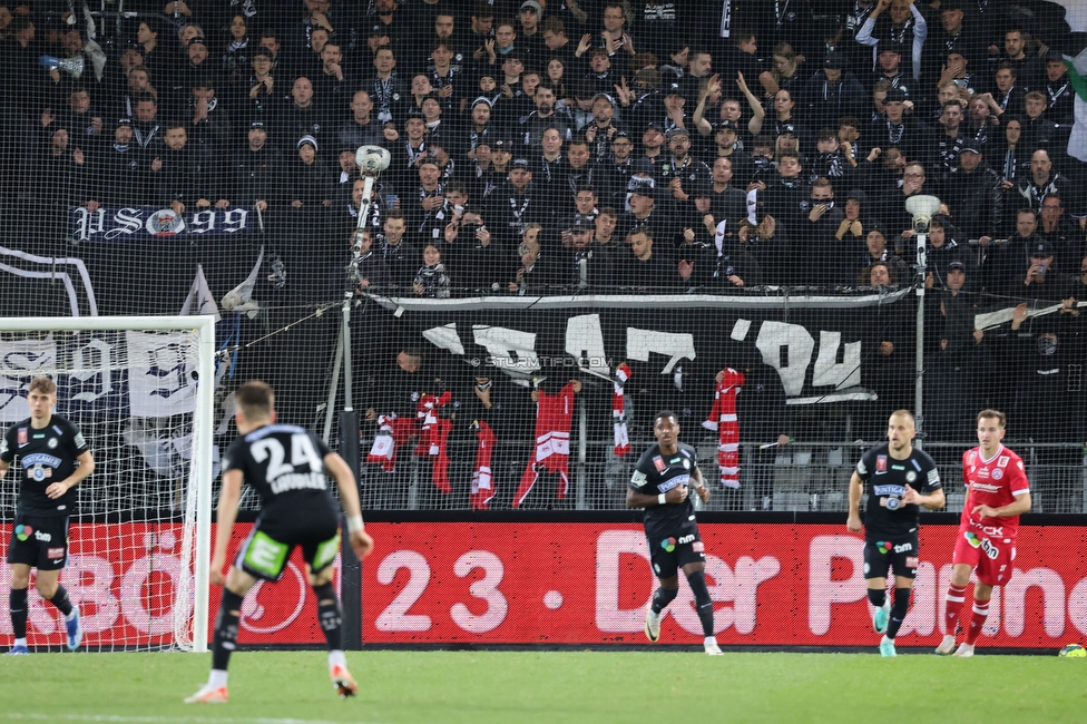 GAK - Sturm Graz
OEFB Cup, 3. Runde, Grazer AK - SK Sturm Graz, Stadion Liebenau Graz, 02.11.2023. 

Foto zeigt Fans von Sturm
Schlüsselwörter: pyrotechnik