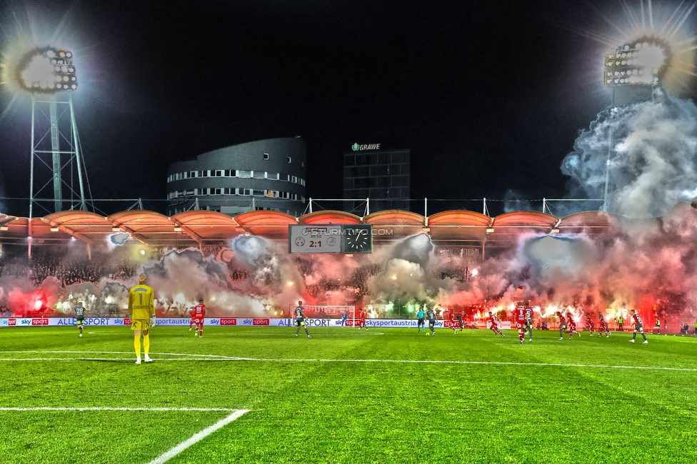 GAK - Sturm Graz
OEFB Cup, 3. Runde, Grazer AK - SK Sturm Graz, Stadion Liebenau Graz, 02.11.2023. 

Foto zeigt Fans von Sturm
Schlüsselwörter: pyrotechnik