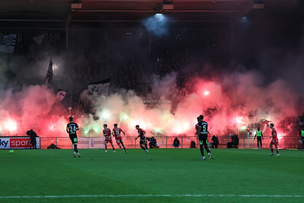 GAK - Sturm Graz
OEFB Cup, 3. Runde, Grazer AK - SK Sturm Graz, Stadion Liebenau Graz, 02.11.2023. 

Foto zeigt Fans von Sturm
Schlüsselwörter: pyrotechnik