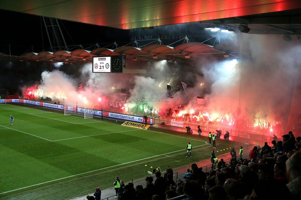 GAK - Sturm Graz
OEFB Cup, 3. Runde, Grazer AK - SK Sturm Graz, Stadion Liebenau Graz, 02.11.2023. 

Foto zeigt Fans von Sturm
Schlüsselwörter: pyrotechnik