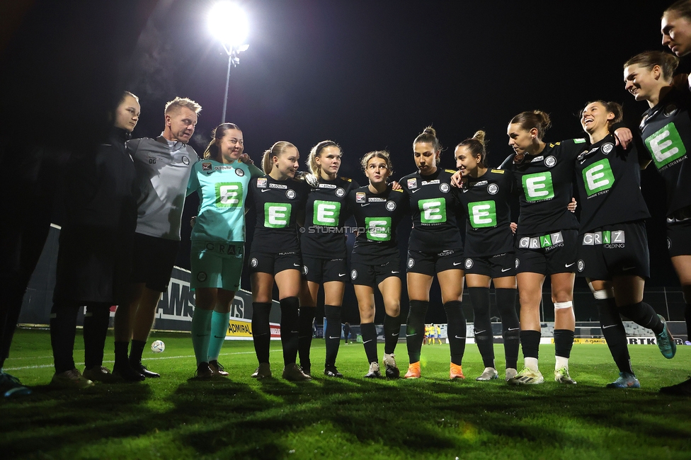 Sturm Damen - Vienna
OEFB Frauen Bundesliga, 8. Runde, SK Sturm Graz Damen - First Vienna FC 1894, Trainingszentrum Messendorf, 04.11.2023. 

Foto zeigt die Mannschaft der Sturm Damen
