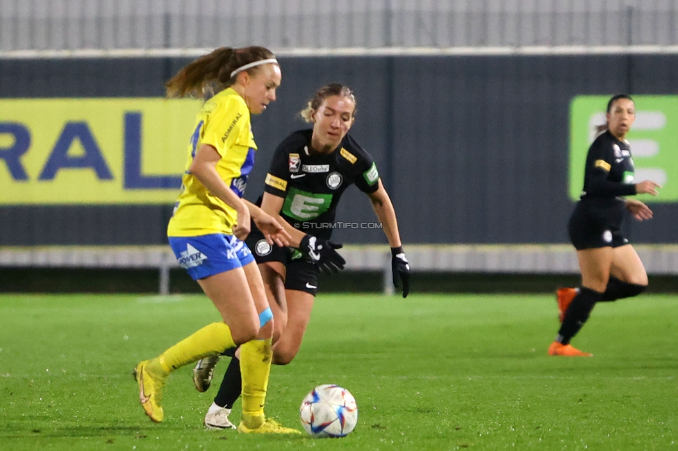 Sturm Damen - Vienna
OEFB Frauen Bundesliga, 8. Runde, SK Sturm Graz Damen - First Vienna FC 1894, Trainingszentrum Messendorf, 04.11.2023. 

Foto zeigt Modesta Uka (Sturm Damen)
