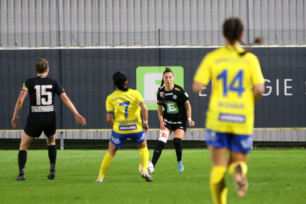 Sturm Damen - Vienna
OEFB Frauen Bundesliga, 8. Runde, SK Sturm Graz Damen - First Vienna FC 1894, Trainingszentrum Messendorf, 04.11.2023. 

Foto zeigt Stefanie Grossgasteiger (Sturm Damen)
