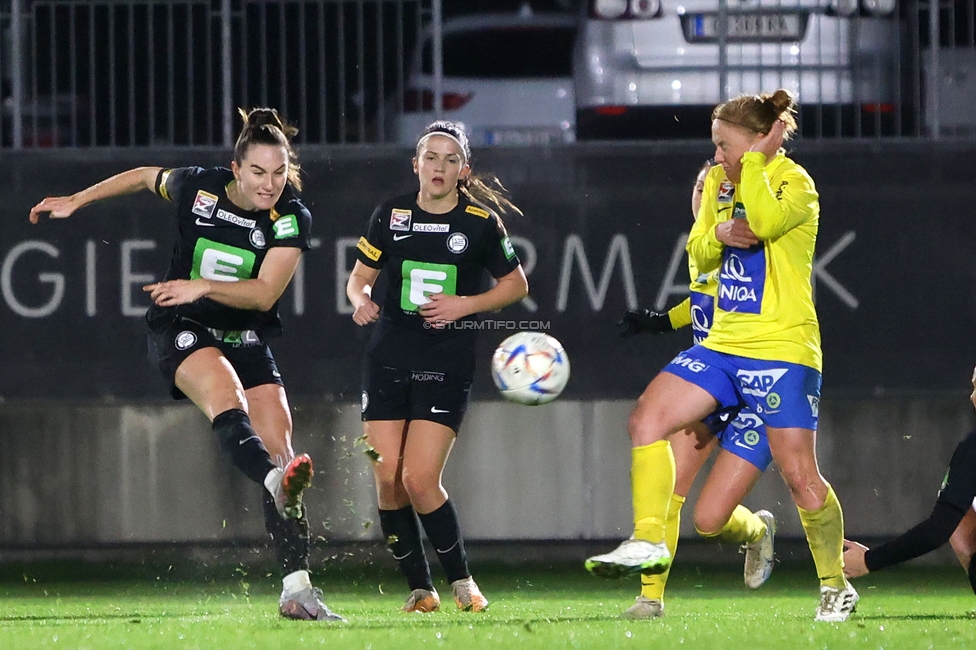 Sturm Damen - Vienna
OEFB Frauen Bundesliga, 8. Runde, SK Sturm Graz Damen - First Vienna FC 1894, Trainingszentrum Messendorf, 04.11.2023. 

Foto zeigt Linda Mittermair (Sturm Damen)
