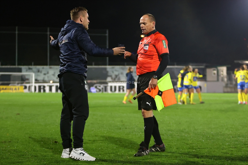 Sturm Damen - Vienna
OEFB Frauen Bundesliga, 8. Runde, SK Sturm Graz Damen - First Vienna FC 1894, Trainingszentrum Messendorf, 04.11.2023. 

Foto zeigt Michael Erlitz (Sportlicher Leiter Sturm Damen)
