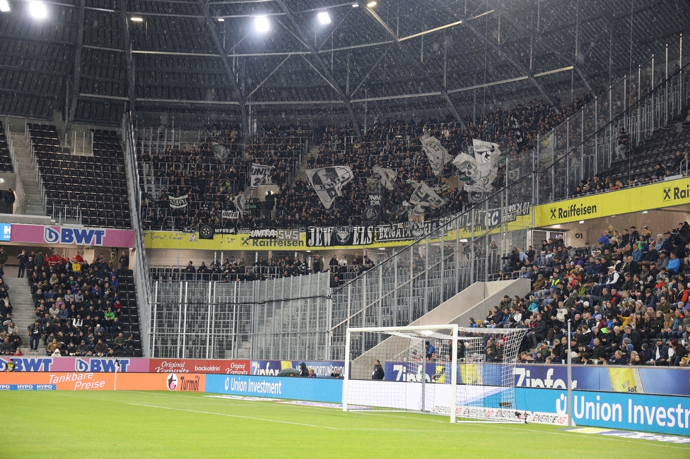 LASK - Sturm Graz
Oesterreichische Fussball Bundesliga, 13. Runde, LASK - SK Sturm Graz, Linzer Stadion  05.11.2023. 

Foto zeigt Fans von Sturm
