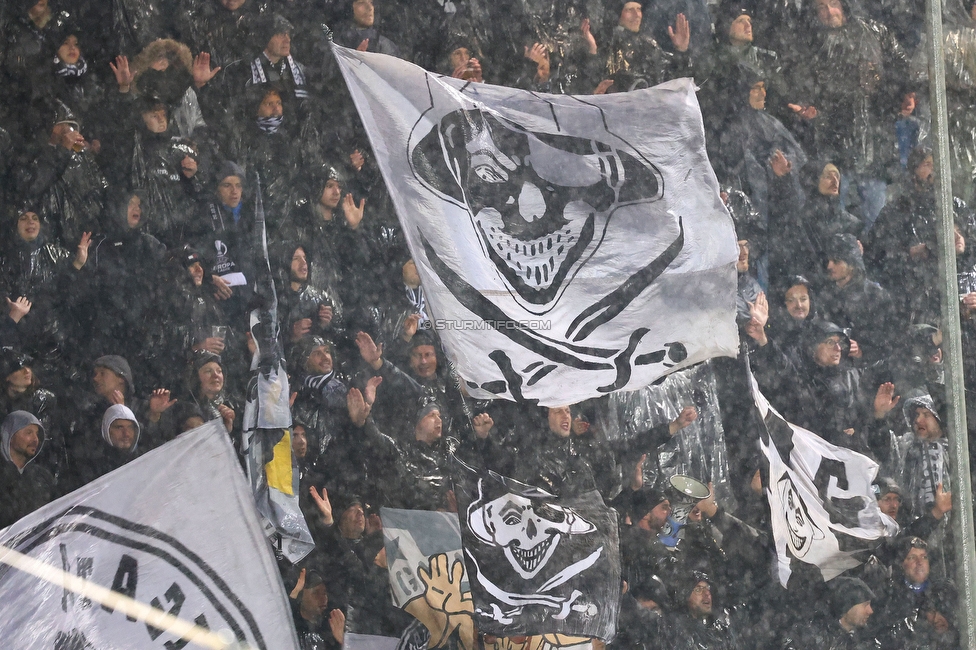 Atalanta - Sturm Graz
UEFA Europa League Gruppenphase 4. Spieltag, Atalanta Bergamo Calcio - SK Sturm Graz, Stadio di Bergamo, 09.11.2023. 

Foto zeigt Fans von Sturm
