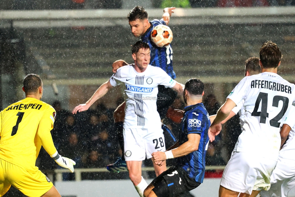 Atalanta - Sturm Graz
UEFA Europa League Gruppenphase 4. Spieltag, Atalanta Bergamo Calcio - SK Sturm Graz, Stadio di Bergamo, 09.11.2023. 

Foto zeigt Kjell Scherpen (Sturm), David Schnegg (Sturm) und David Affengruber (Sturm)
