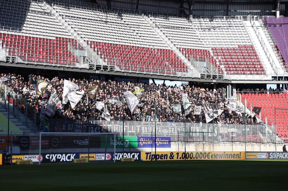 Austria Klagenfurt - Sturm Graz
Oesterreichische Fussball Bundesliga, 14. Runde, SK Austria Klagenfurt - SK Sturm Graz, Woerthersee Stadion, 12.11.2023. 

Foto zeigt Fans von Sturm
