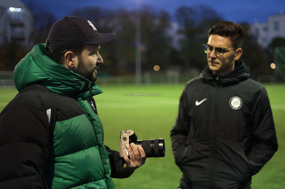 Wiener Sportklub - Sturm Graz Damen
SPORTLAND Niederoesterreich Frauen Cup, Wiener Sportklub - SK Sturm Graz, WSC Trainingszentrum Kunstrasen Wien, 18.11.2023. 

Foto zeigt Thomas Rappold (Sturm Graz Medien)
