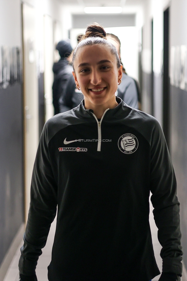 Wiener Sportklub - Sturm Graz Damen
SPORTLAND Niederoesterreich Frauen Cup, Wiener Sportklub - SK Sturm Graz, WSC Trainingszentrum Kunstrasen Wien, 18.11.2023. 

Foto zeigt Andrea Glibo (Sturm Damen)
