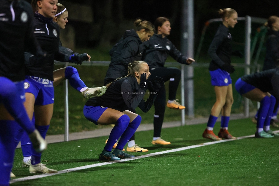 Wiener Sportklub - Sturm Graz Damen
SPORTLAND Niederoesterreich Frauen Cup, Wiener Sportklub - SK Sturm Graz, WSC Trainingszentrum Kunstrasen Wien, 18.11.2023. 

Foto zeigt die Mannschaft der Sturm Damen
