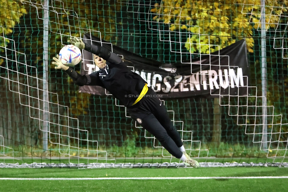 Wiener Sportklub - Sturm Graz Damen
SPORTLAND Niederoesterreich Frauen Cup, Wiener Sportklub - SK Sturm Graz, WSC Trainingszentrum Kunstrasen Wien, 18.11.2023. 

Foto zeigt Mariella El Sherif (Sturm Damen)
