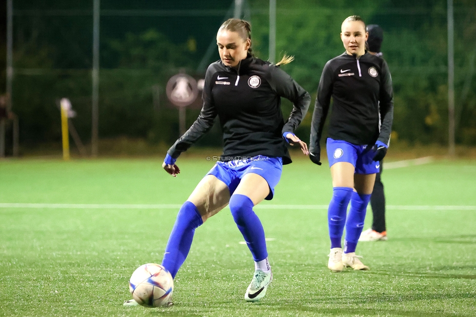 Wiener Sportklub - Sturm Graz Damen
SPORTLAND Niederoesterreich Frauen Cup, Wiener Sportklub - SK Sturm Graz, WSC Trainingszentrum Kunstrasen Wien, 18.11.2023. 

Foto zeigt Merle Kirschstein (Sturm Damen)
