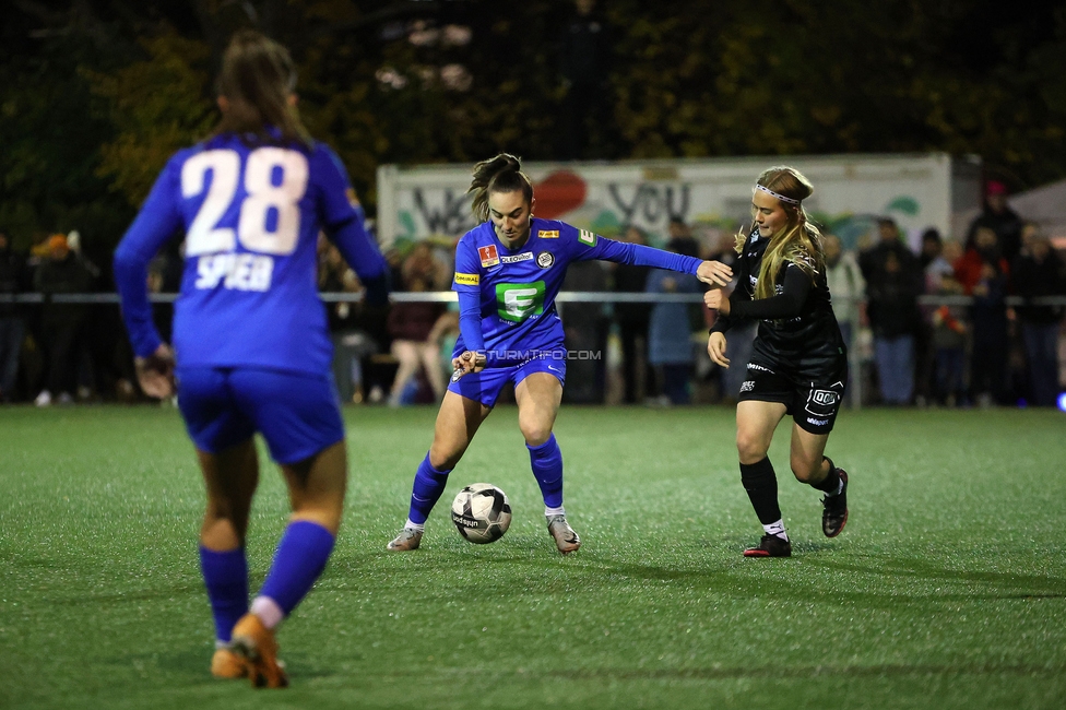 Wiener Sportklub - Sturm Graz Damen
SPORTLAND Niederoesterreich Frauen Cup, Wiener Sportklub - SK Sturm Graz, WSC Trainingszentrum Kunstrasen Wien, 18.11.2023. 

Foto zeigt Linda Mittermair (Sturm Damen)
