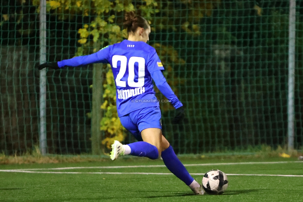 Wiener Sportklub - Sturm Graz Damen
SPORTLAND Niederoesterreich Frauen Cup, Wiener Sportklub - SK Sturm Graz, WSC Trainingszentrum Kunstrasen Wien, 18.11.2023. 

Foto zeigt Laura Krumboeck (Sturm Damen)
