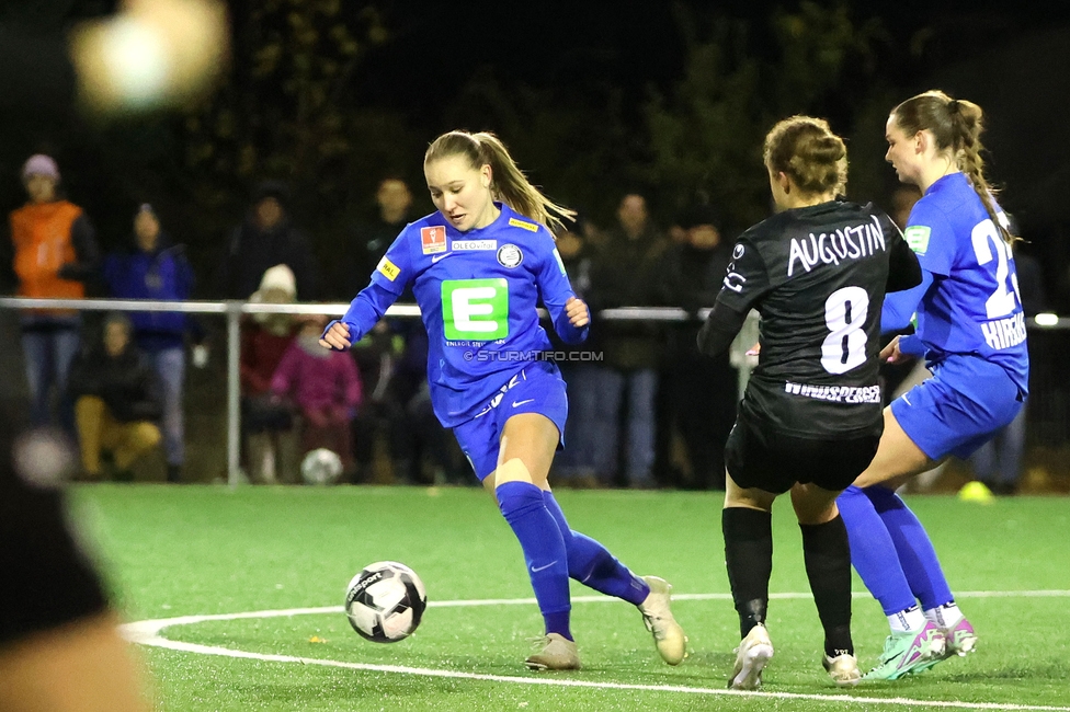 Wiener Sportklub - Sturm Graz Damen
SPORTLAND Niederoesterreich Frauen Cup, Wiener Sportklub - SK Sturm Graz, WSC Trainingszentrum Kunstrasen Wien, 18.11.2023. 

Foto zeigt Anna Wirnsberger (Sturm Damen)
