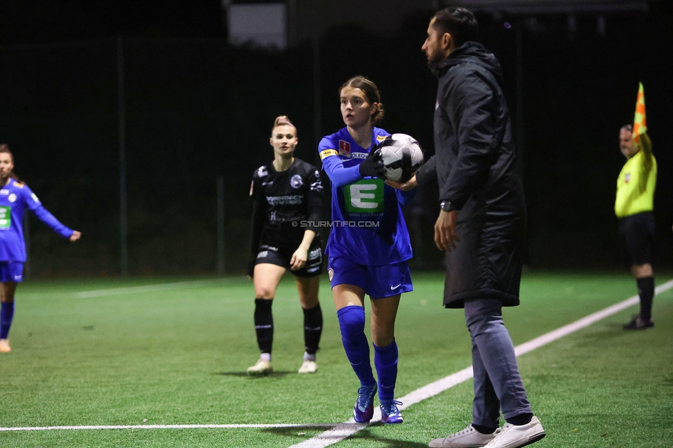 Wiener Sportklub - Sturm Graz Damen
SPORTLAND Niederoesterreich Frauen Cup, Wiener Sportklub - SK Sturm Graz, WSC Trainingszentrum Kunstrasen Wien, 18.11.2023. 

Foto zeigt Leonie Christin Tragl (Sturm Damen)
