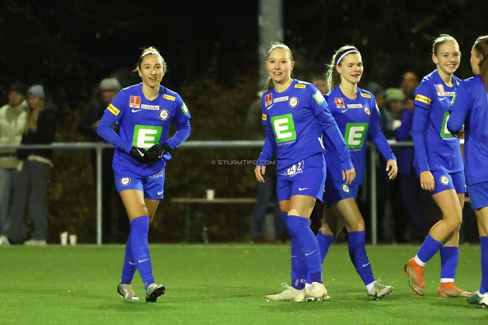 Wiener Sportklub - Sturm Graz Damen
SPORTLAND Niederoesterreich Frauen Cup, Wiener Sportklub - SK Sturm Graz, WSC Trainingszentrum Kunstrasen Wien, 18.11.2023. 

Foto zeigt Andrea Glibo (Sturm Damen) und Anna Wirnsberger (Sturm Damen)
