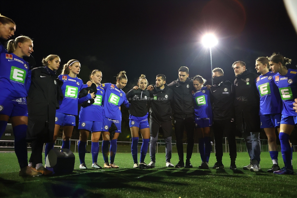 Wiener Sportklub - Sturm Graz Damen
SPORTLAND Niederoesterreich Frauen Cup, Wiener Sportklub - SK Sturm Graz, WSC Trainingszentrum Kunstrasen Wien, 18.11.2023. 

Foto zeigt die Mannschaft der Sturm Damen
