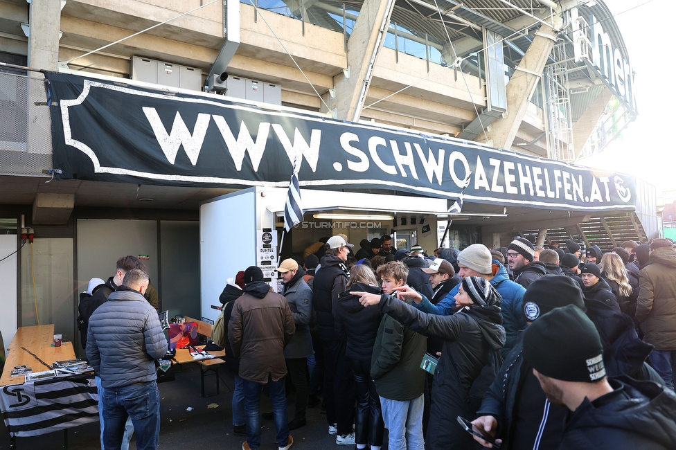 Sturm Graz - Austria Lustenau
Oesterreichische Fussball Bundesliga, 15. Runde, SK Sturm Graz - SC Austria Lustenau,  Stadion Liebenau Graz, 25.112023. 

Foto zeigt das Vereinfsfest von Schwoaze Helfen
Schlüsselwörter: schwoazehelfen