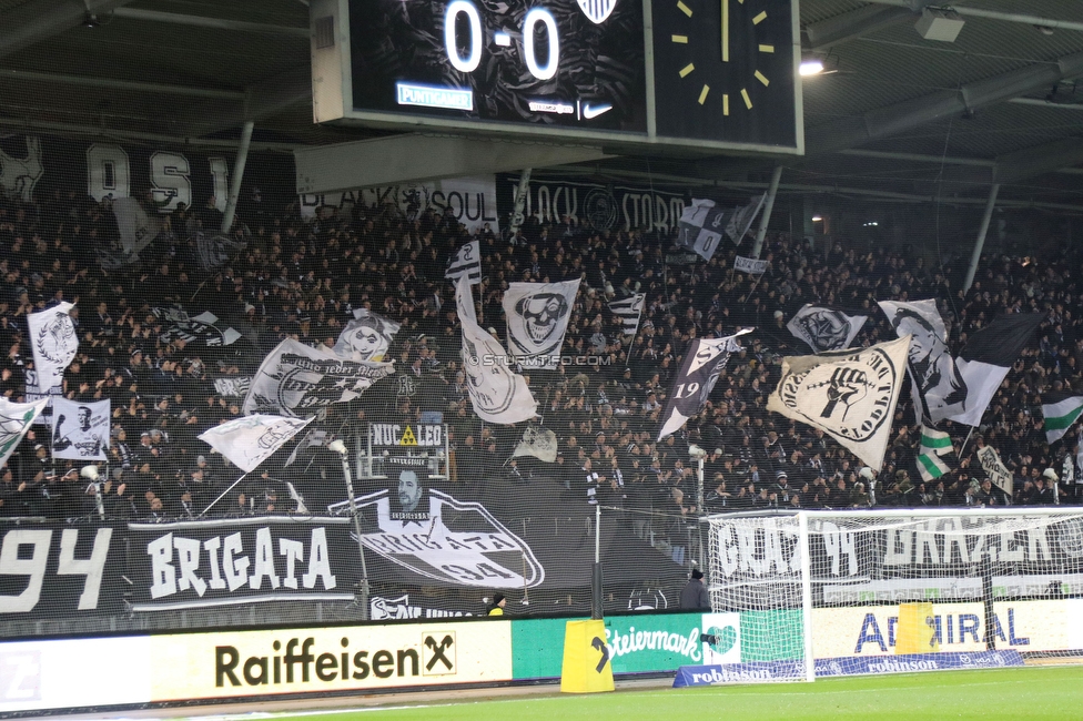 Sturm Graz - Austria Lustenau
Oesterreichische Fussball Bundesliga, 15. Runde, SK Sturm Graz - SC Austria Lustenau,  Stadion Liebenau Graz, 25.112023. 

Foto zeigt Fans von Sturm
Schlüsselwörter: brigata