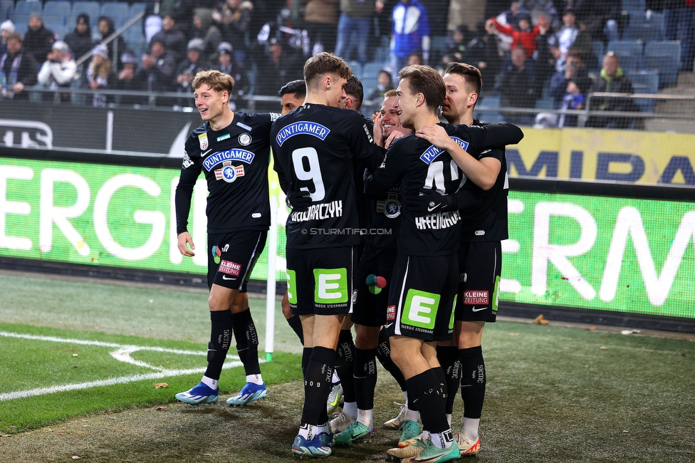 Sturm Graz - Austria Lustenau
Oesterreichische Fussball Bundesliga, 15. Runde, SK Sturm Graz - SC Austria Lustenau,  Stadion Liebenau Graz, 25.112023. 

Foto zeigt Szymon Wloddarczyk (Sturm), David Affengruber (Sturm) und Dimitri Lavalee (Sturm)
Schlüsselwörter: torjubel