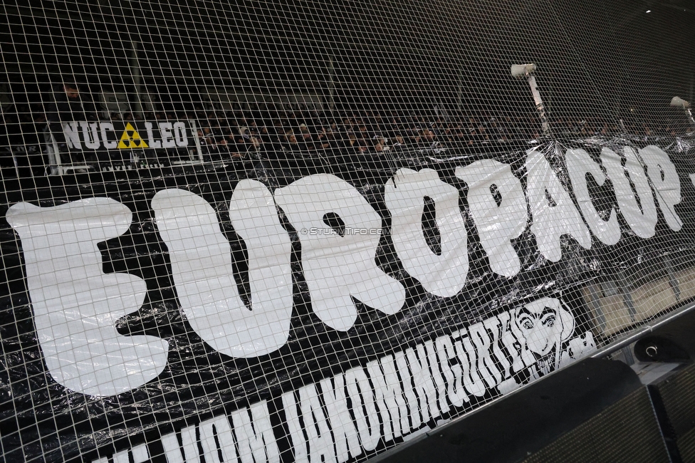 Sturm Graz - Rakow Czestochowa
UEFA Europa League Gruppenphase 5. Spieltag, SK Sturm Graz - Rakow Czestochowa, Stadion Liebenau Graz, 30.11.2023. 

Foto zeigt Fans von Sturm mit einer Choreografie
