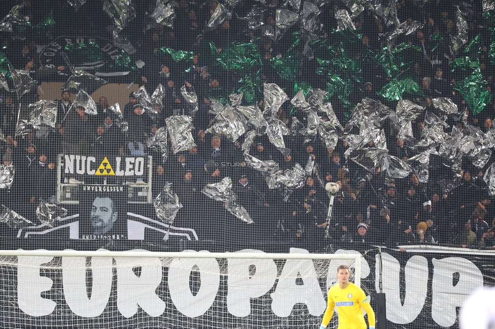 Sturm Graz - Rakow Czestochowa
UEFA Europa League Gruppenphase 5. Spieltag, SK Sturm Graz - Rakow Czestochowa, Stadion Liebenau Graz, 30.11.2023. 

Foto zeigt Fans von Sturm mit einer Choreografie
