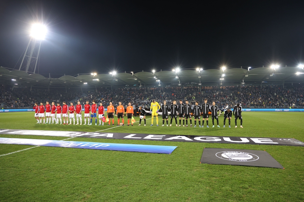 Sturm Graz - Rakow Czestochowa
UEFA Europa League Gruppenphase 5. Spieltag, SK Sturm Graz - Rakow Czestochowa, Stadion Liebenau Graz, 30.11.2023. 

Foto zeigt die Mannschaft von Rakow und die Mannschaft von Sturm
