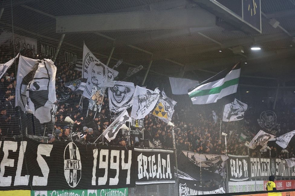 Sturm Graz - Altach
Oesterreichische Fussball Bundesliga, 17. Runde, SK Sturm Graz - SC Rheindorf Altach, Stadion Liebenau Graz, 10.12.2023. 

Foto zeigt Fans von Sturm
